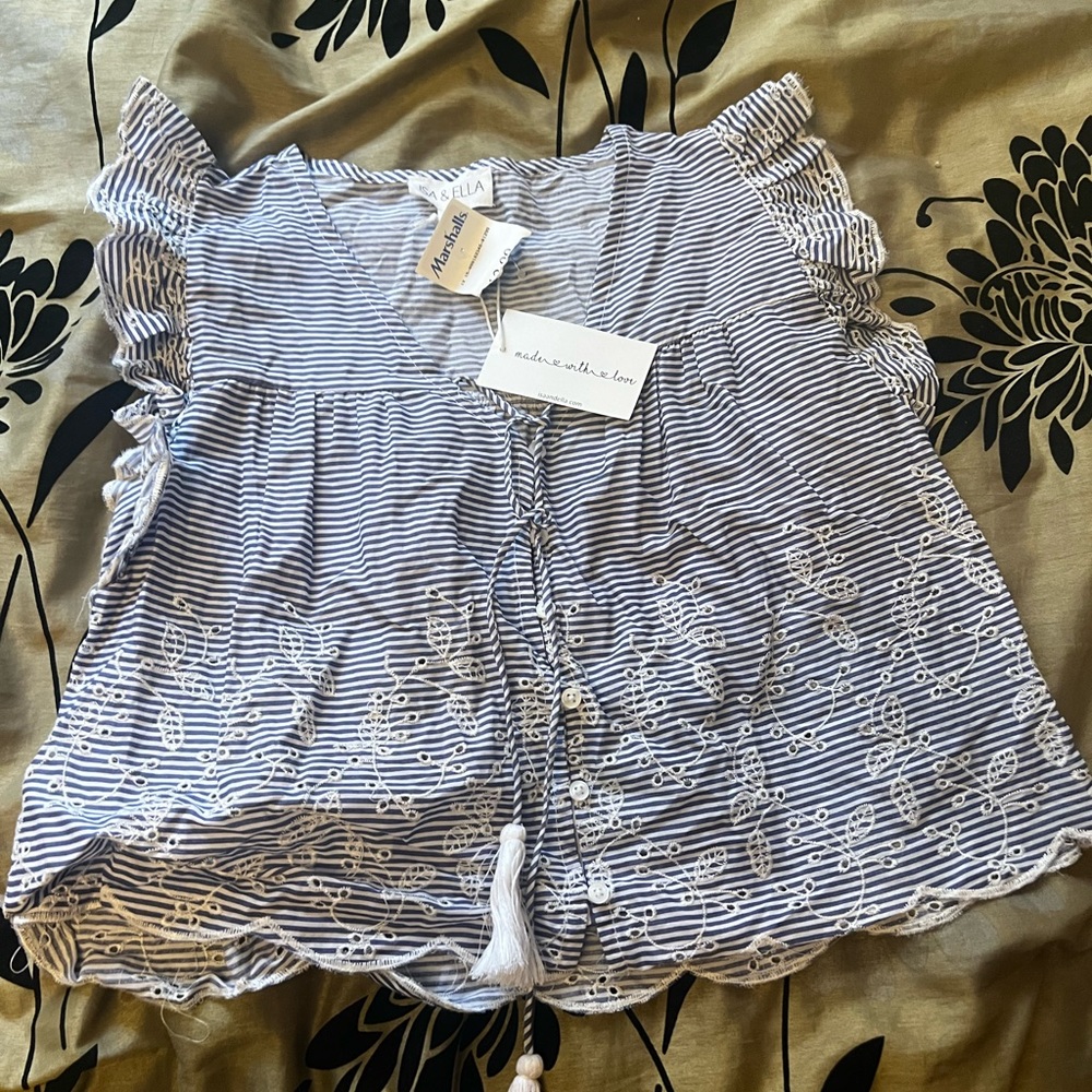Various girl clothes! Please read description!